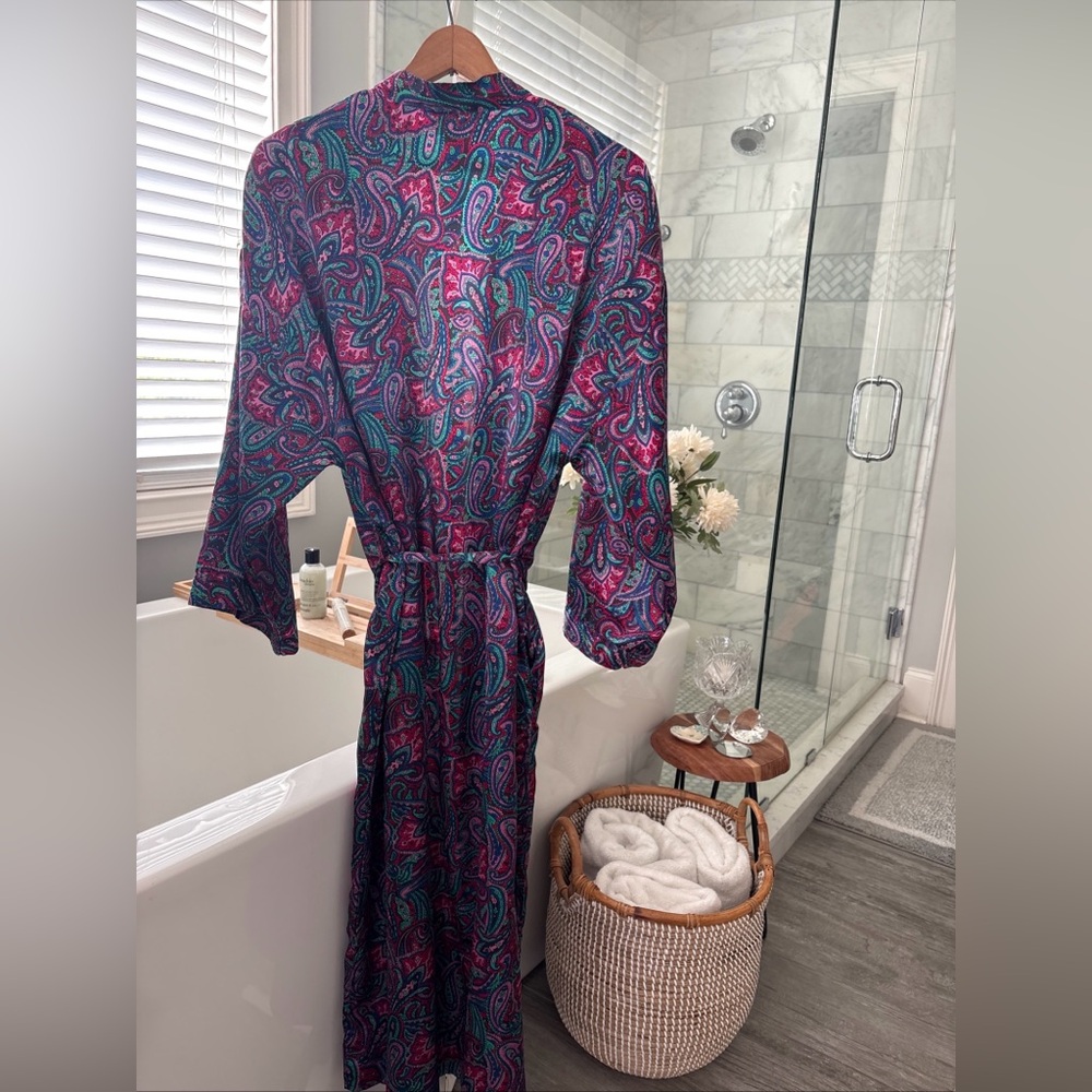 Paisley Patterned Robe Vintage Medium - Picture 7 of 7